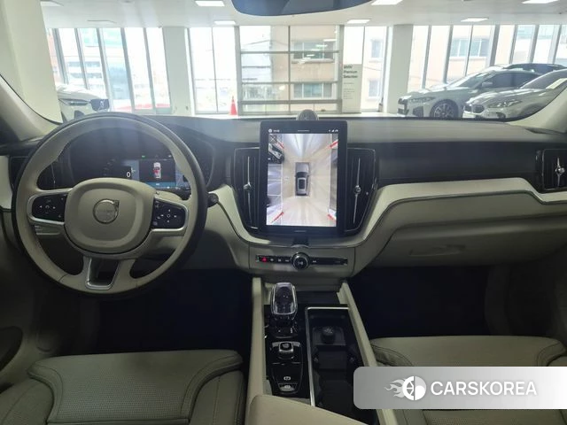 Volvo XC60 second Generation 2025 Белый из Кореи, фото 5