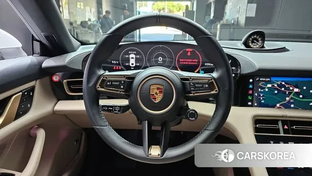 Porsche Taycan 2024 Белый из Кореи, фото 5