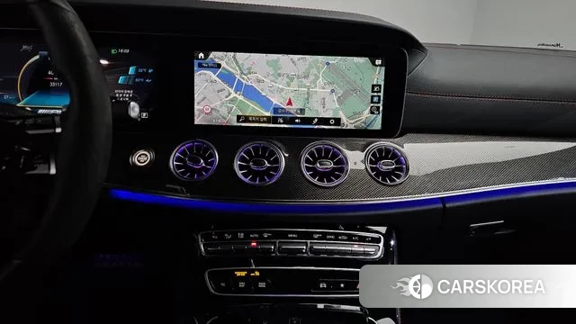 Mercedes-Benz E-Class W213 2022 Белый из Кореи, фото 5