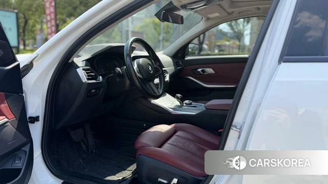 BMW 3 series 2022 Белый из Китая, фото 5