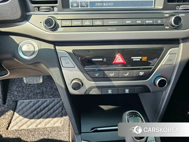 Hyundai Avante AD 2018 Белый из Кореи, фото 5
