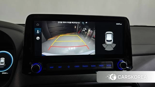Hyundai The New Kona 2022 Светло-серебряный цвет из Кореи, фото 5