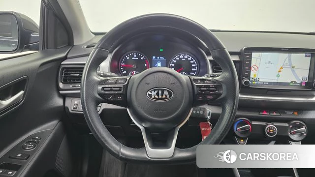 Kia Stonic 2018 Черный из Кореи, фото 5