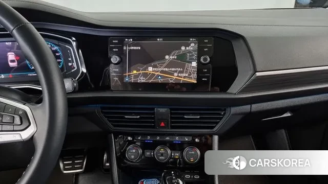 Volkswagen 7th Generation of Jetta 2024 Белый из Кореи, фото 5