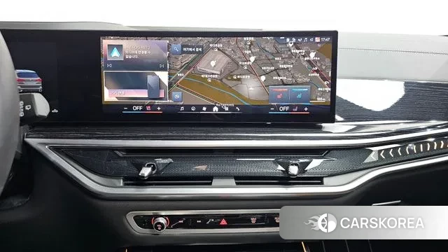 BMW X5 (G05) 2025 Светло-серебряный цвет из Кореи, фото 5