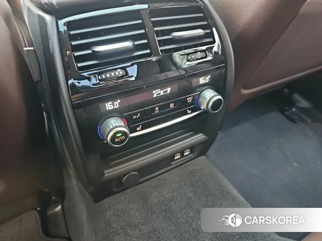 BMW 5 Series (G30) 2023 Черный из Кореи, фото 5