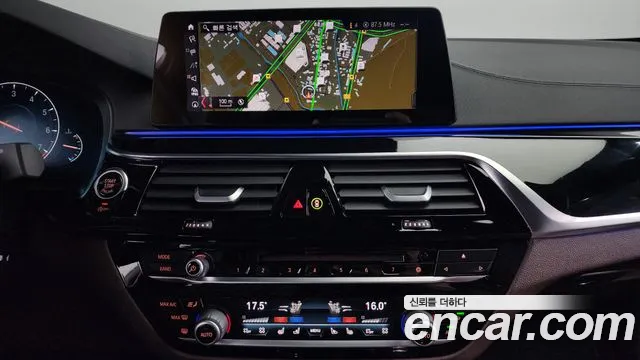 BMW 5 Series (G30) 2019 Синий из Кореи, фото 5