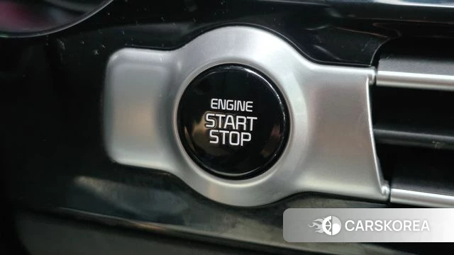 Kia Seltos 2019 Белый из Кореи, фото 5