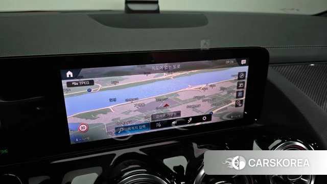 Mercedes-Benz GLA - Class H247 2022 Черный из Кореи, фото 5