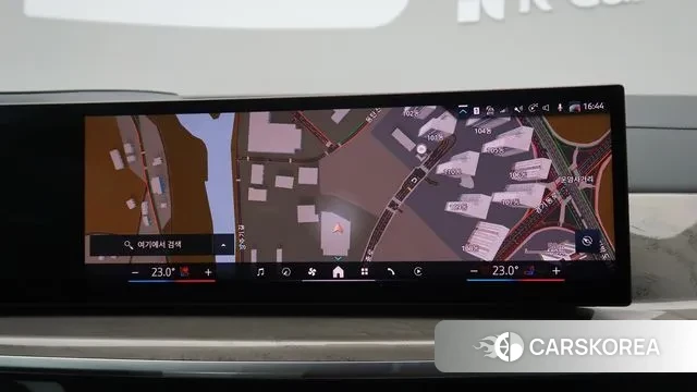 BMW X7 (G07) 2023 Белый из Кореи, фото 5