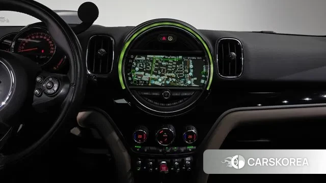 Mini Cooper D Countryman 2018 Темно-зеленый из Кореи, фото 5