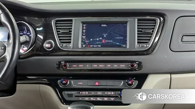 Kia The New Carnival 2018 Белый из Кореи, фото 5