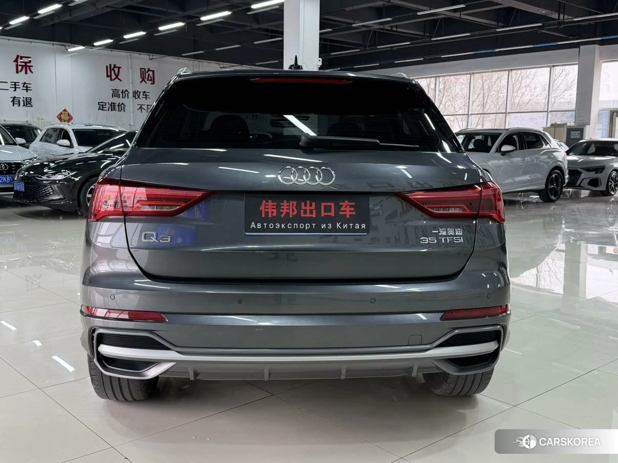 Audi Q3 2021 Темно-серый из Китая, фото 5