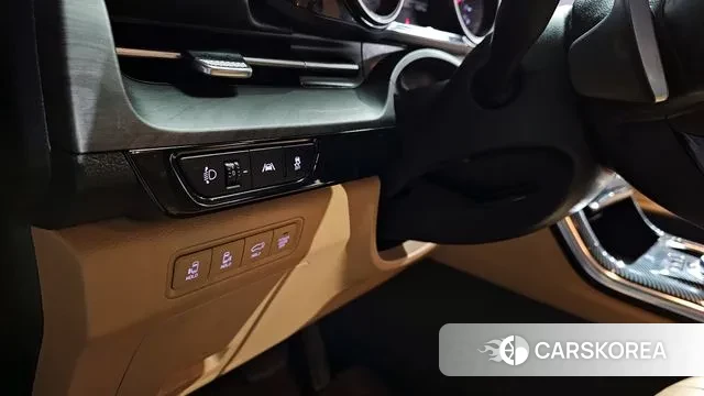 Kia Carnival 4th generation 2023 Черный из Кореи, фото 5