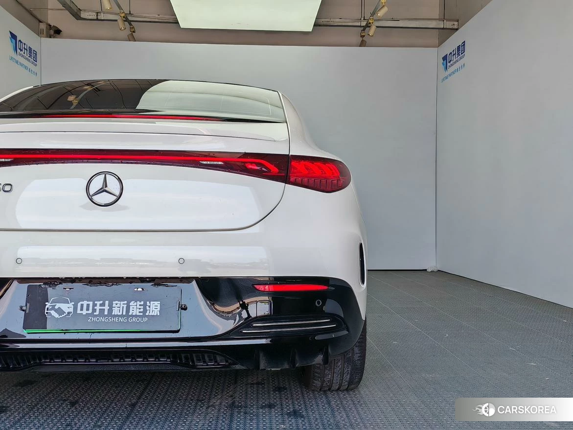 Mercedes-Benz EQE 2022 Белый из Китая, фото 5