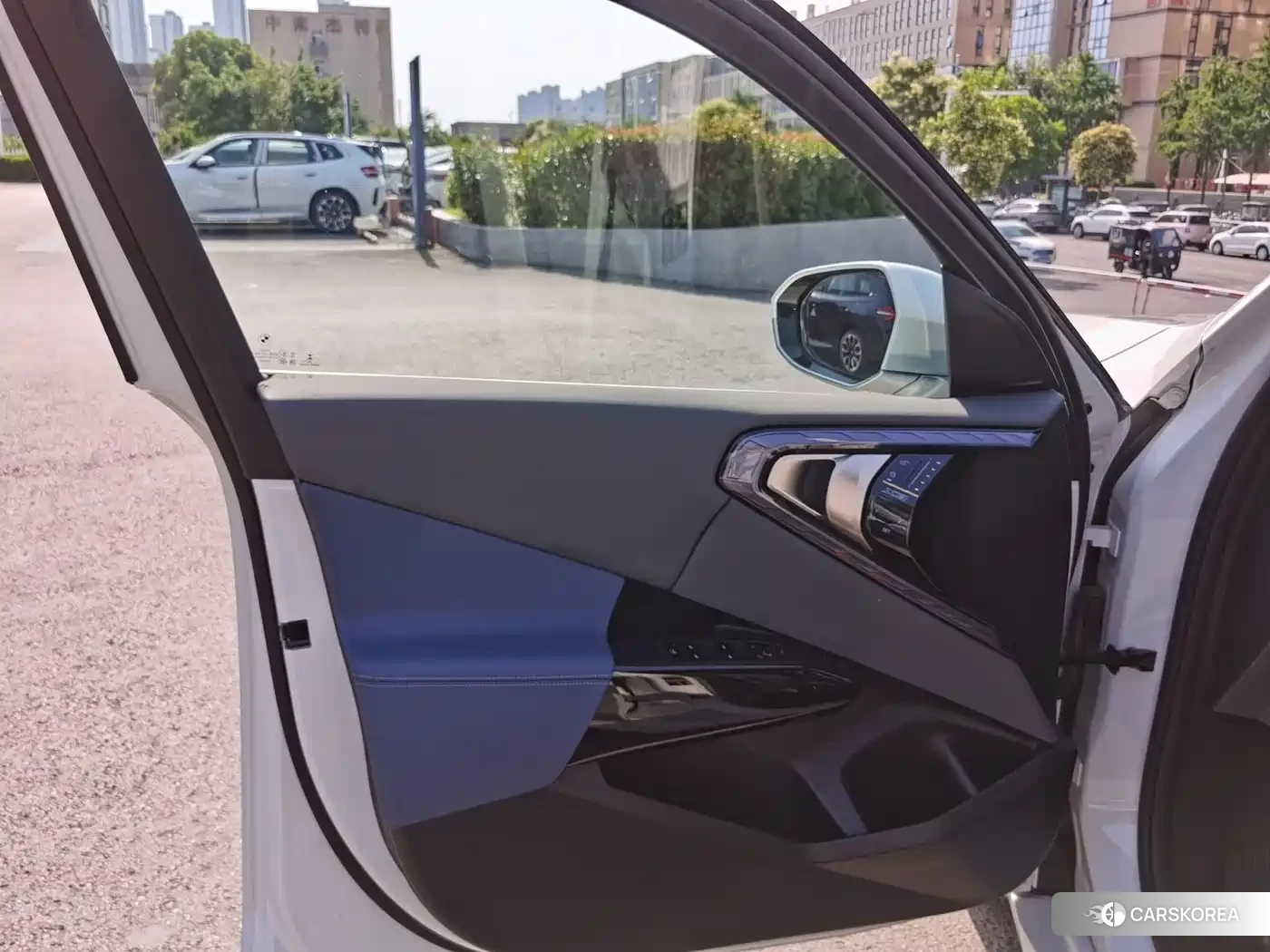 BMW X3 2025 Белый из Китая, фото 5