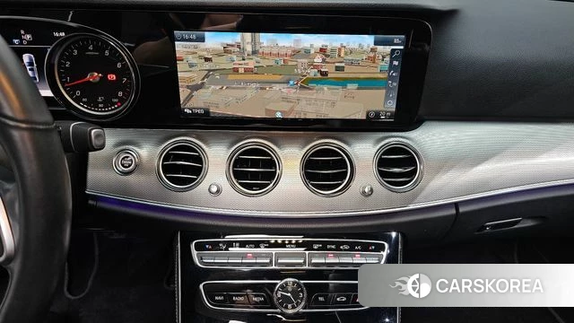 Mercedes-Benz E-Class W213 2019 Белый из Кореи, фото 5