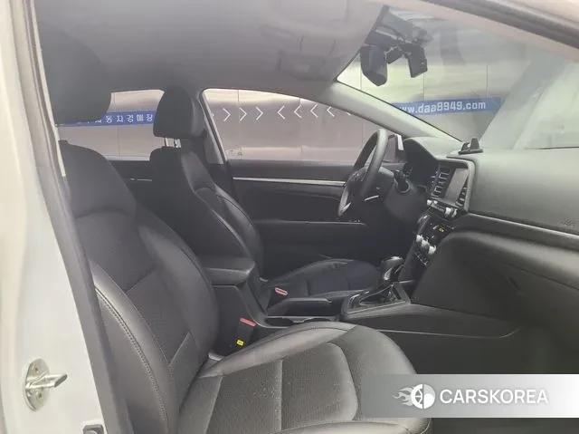 Hyundai The New Avante AD 2019 Белый из Кореи, фото 5