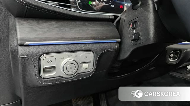 Mercedes-Benz GLE-Class W167 2024 Белый из Кореи, фото 5