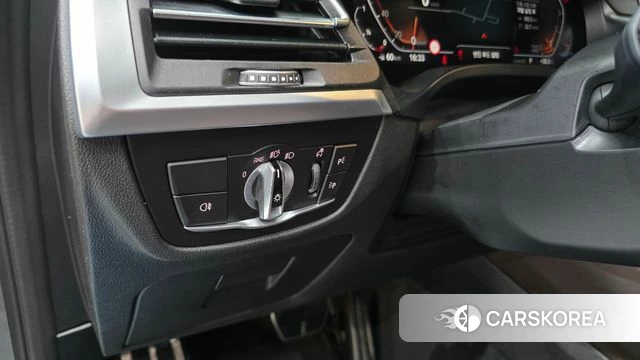 BMW X4 (G02) 2022 Серый из Кореи, фото 5