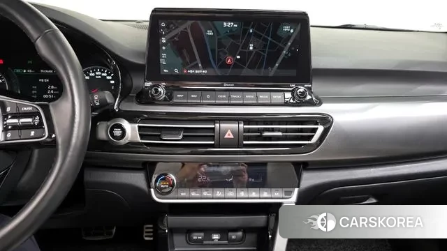 Kia Seltos 2022 Белый из Кореи, фото 5