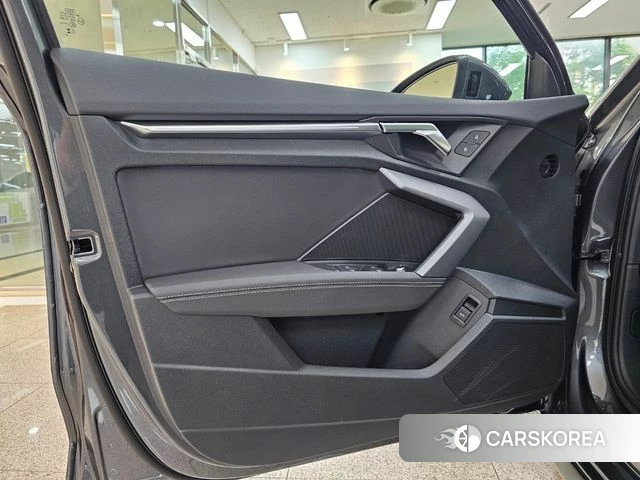 Audi A3 (8Y) 2026 Серый из Кореи, фото 5