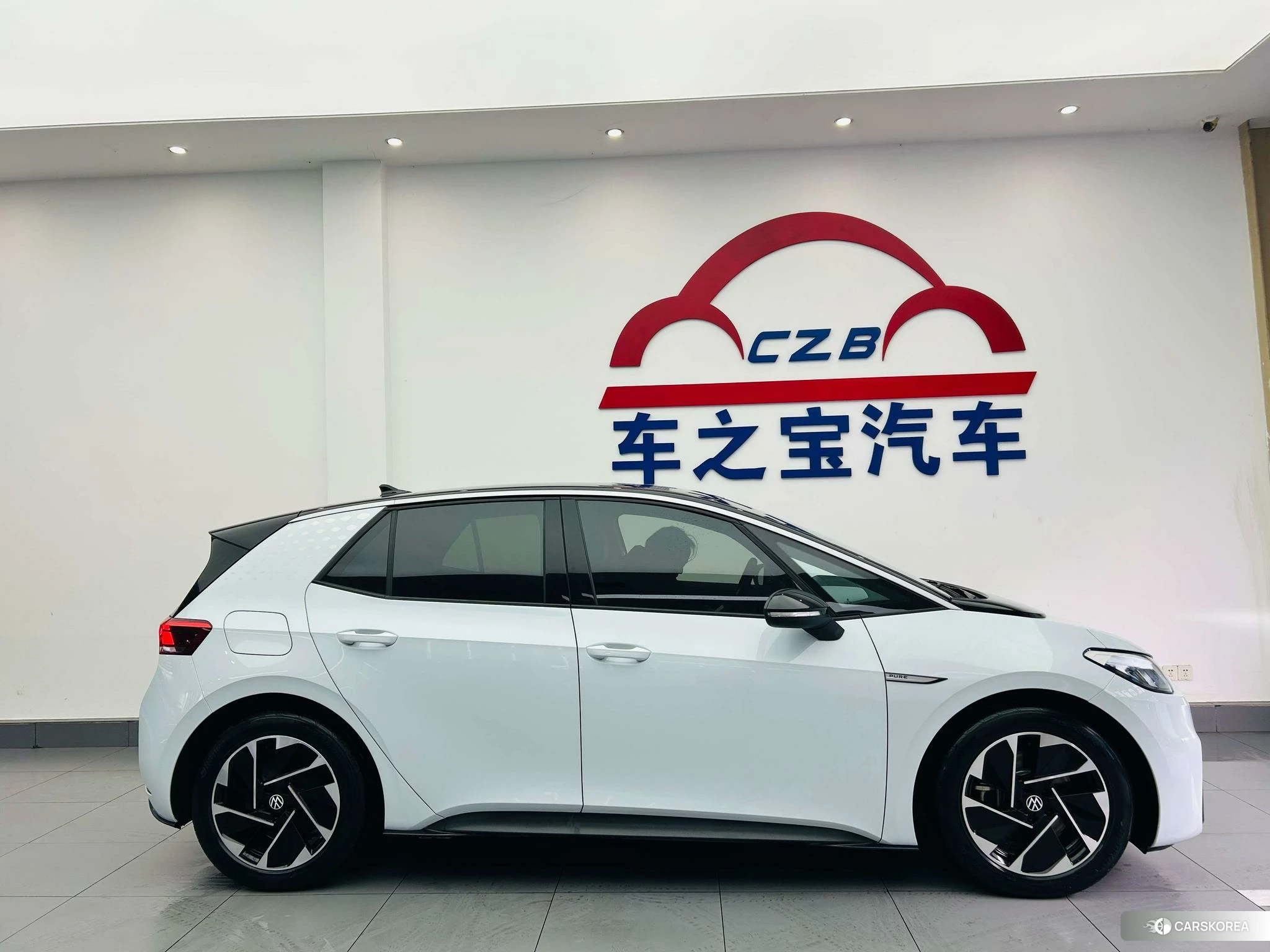 Volkswagen ID.3 2023 Белый из Китая, фото 5