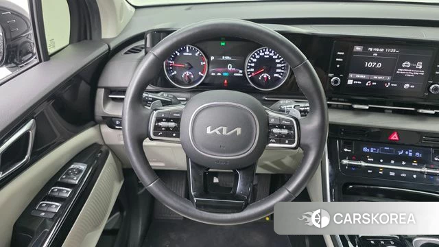Kia Carnival 4th generation 2023 Черный из Кореи, фото 5