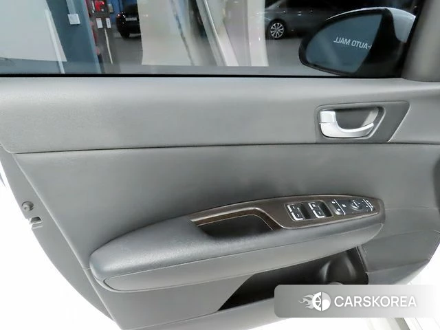 Kia The New K5 2nd generation 2018 Белый из Кореи, фото 5