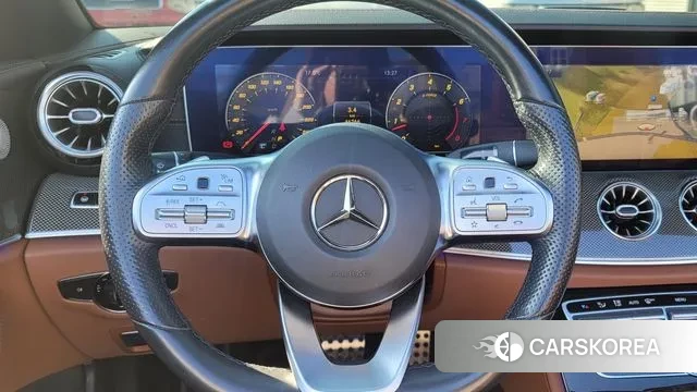 Mercedes-Benz E-Class W213 2020 Красный из Кореи, фото 5