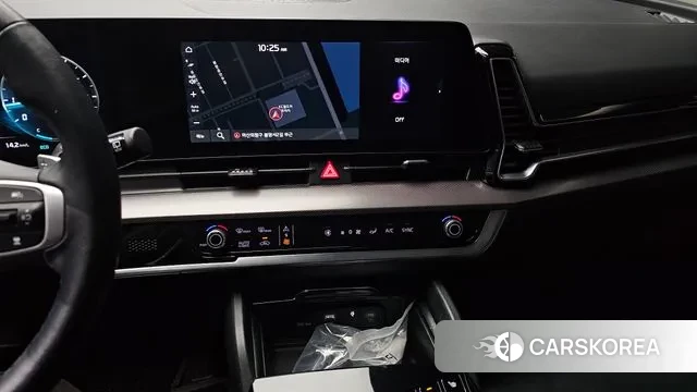 Kia Sportage 5th Generation 2023 Белый из Кореи, фото 5