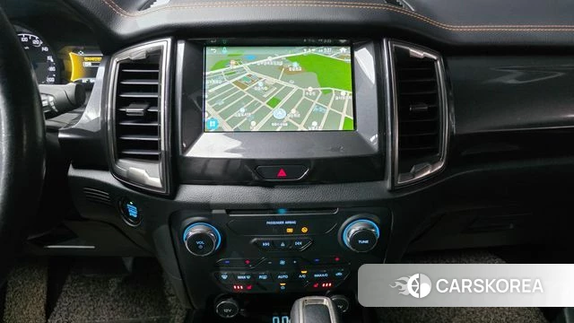 Ford Ranger 3rd Generation 2021 Белый из Кореи, фото 5