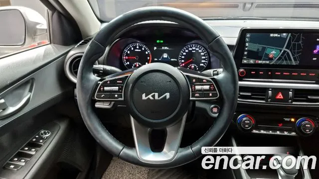 Kia The New K3 2nd generation 2021 Белый из Кореи, фото 5