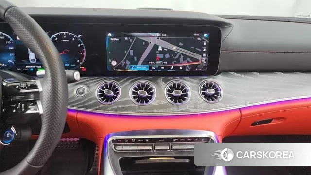 Mercedes-Benz AMG GT 2023 Белый из Кореи, фото 5