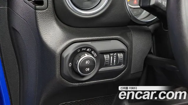 Jeep Wrangler (JL) id 2461920 из Кореи 5