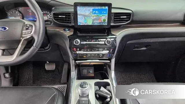 Ford Explorer 6th Generation 2021 Белый из Кореи, фото 5