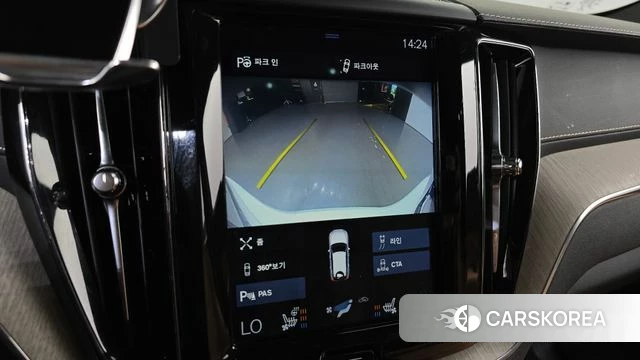 Volvo XC60 second Generation 2019 Белый из Кореи, фото 5