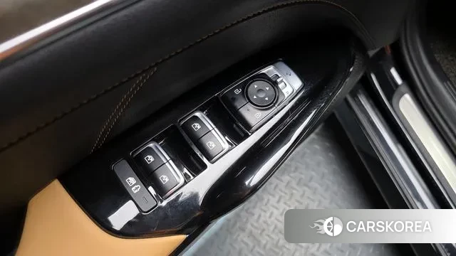 Kia K5 Hybrid 3rd Generation 2023 Черный из Кореи, фото 5