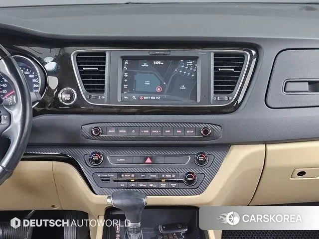Kia The New Carnival 2018 Белый из Кореи, фото 5