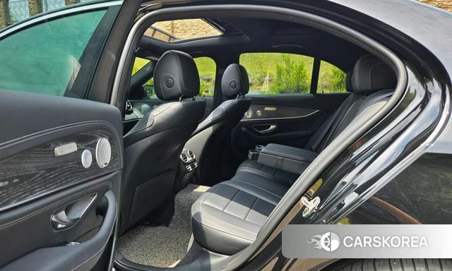 Mercedes-Benz E-Class W213 2021 Черный из Кореи, фото 5