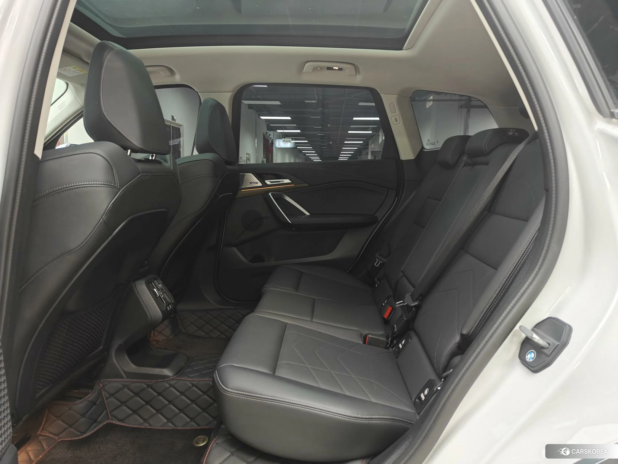BMW X1 2023 Белый из Китая, фото 5