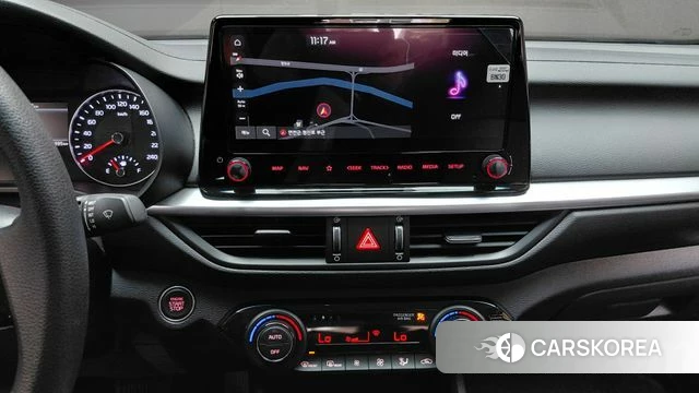Kia The New K3 2nd generation 2022 Белый из Кореи, фото 5