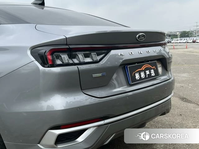 Ford Mondeo 2022 Серебристо-серый из Китая, фото 5