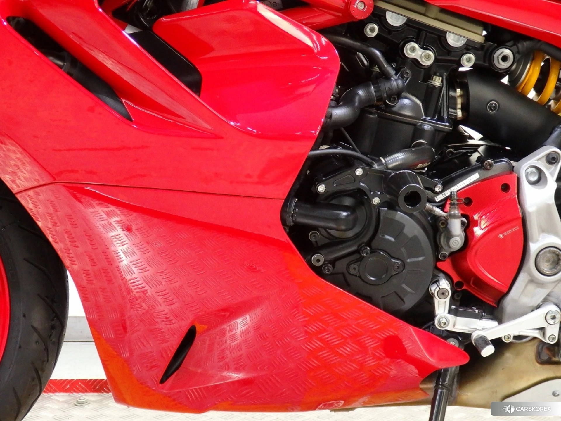 Проданный Ducati SUPERSPORT S 2021 из Японии