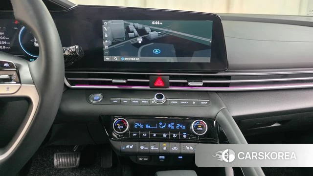 Hyundai The New Avante (CN7) 2024 Белый из Кореи, фото 5