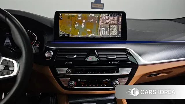 BMW 5 Series (G30) 2021 Черный из Кореи, фото 5