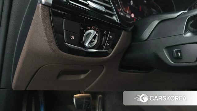 BMW 6 Series GT (G32) 2021 Серый из Кореи, фото 5