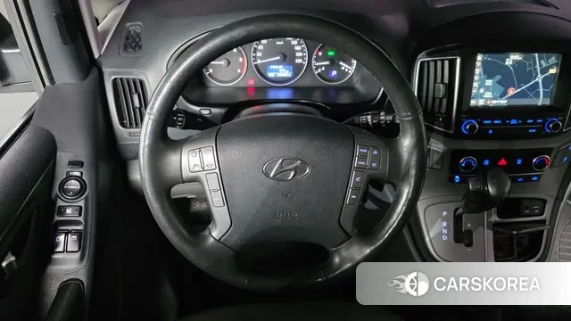 Hyundai The New Grand Starex 2018 Серебристо-серый из Кореи, фото 5