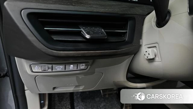 Kia K8 Hybrid 2022 Серебристо-серый из Кореи, фото 5