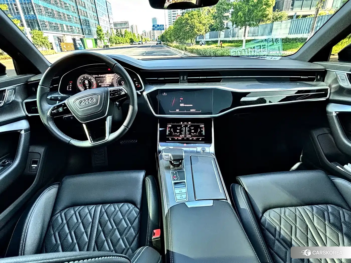 Audi A6L 2025 Черный из Китая, фото 5